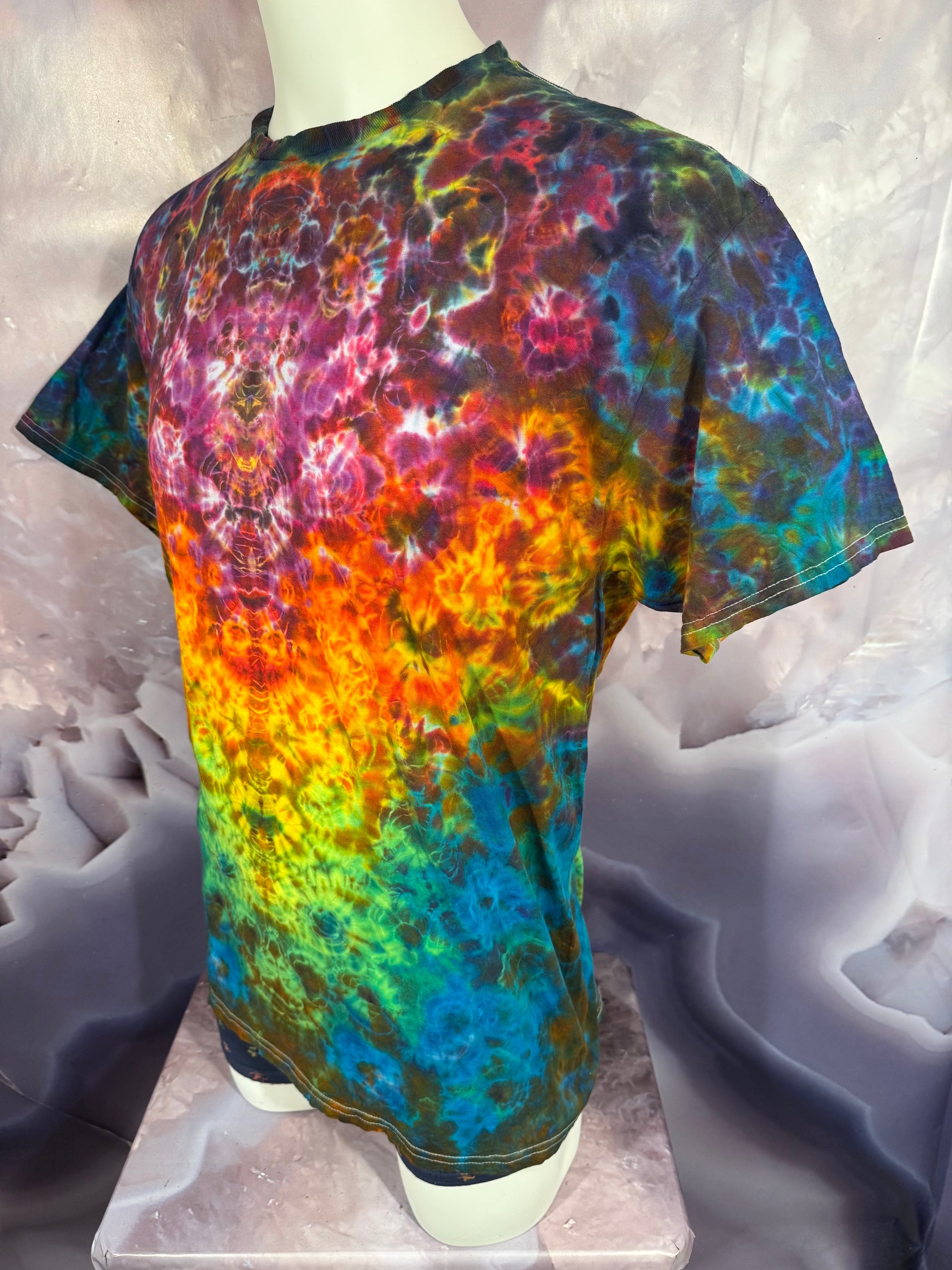 XL Paul Kenney "The Godfather of Tiedye" #9