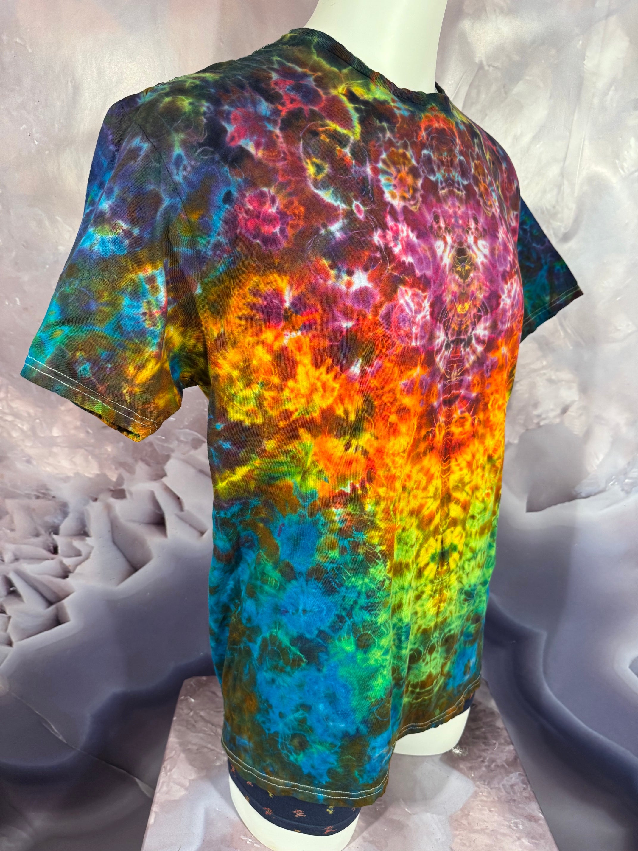 XL Paul Kenney "The Godfather of Tiedye" #9