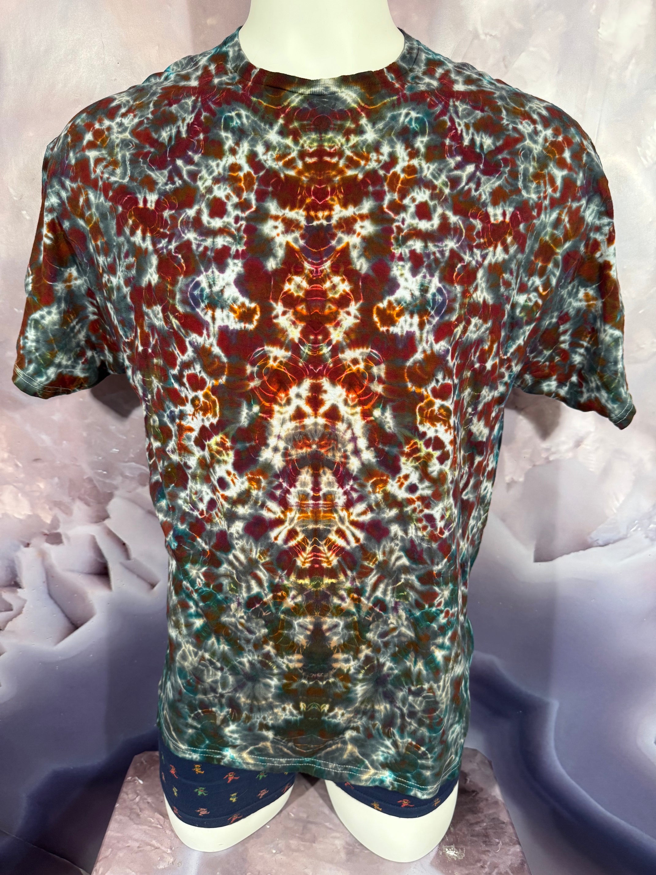 XL Paul Kenney "The Godfather of Tiedye" #7