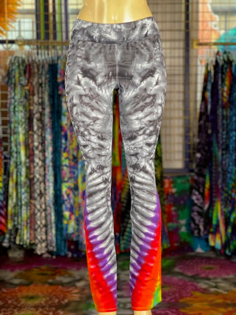 Extra Small HomeTown Tiedye Yoga Pant #24